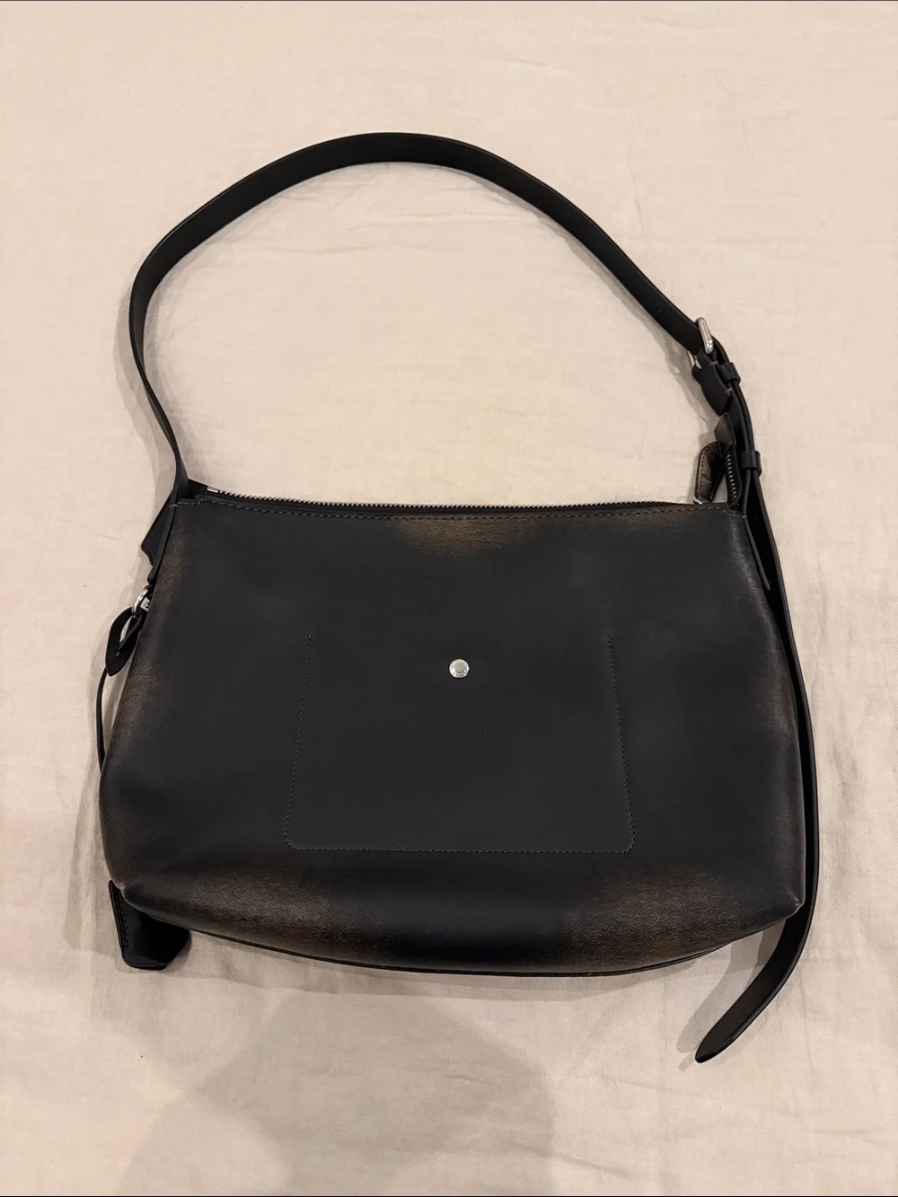 Coach Mott Messenger 33 in Loved Leather